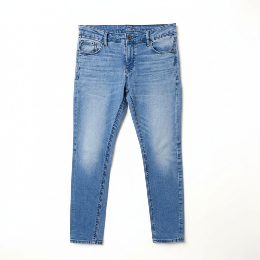 Old Navy Skinny Fit Denim Jean's. Perfect Condition!